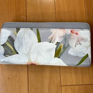 Ted baker wallet